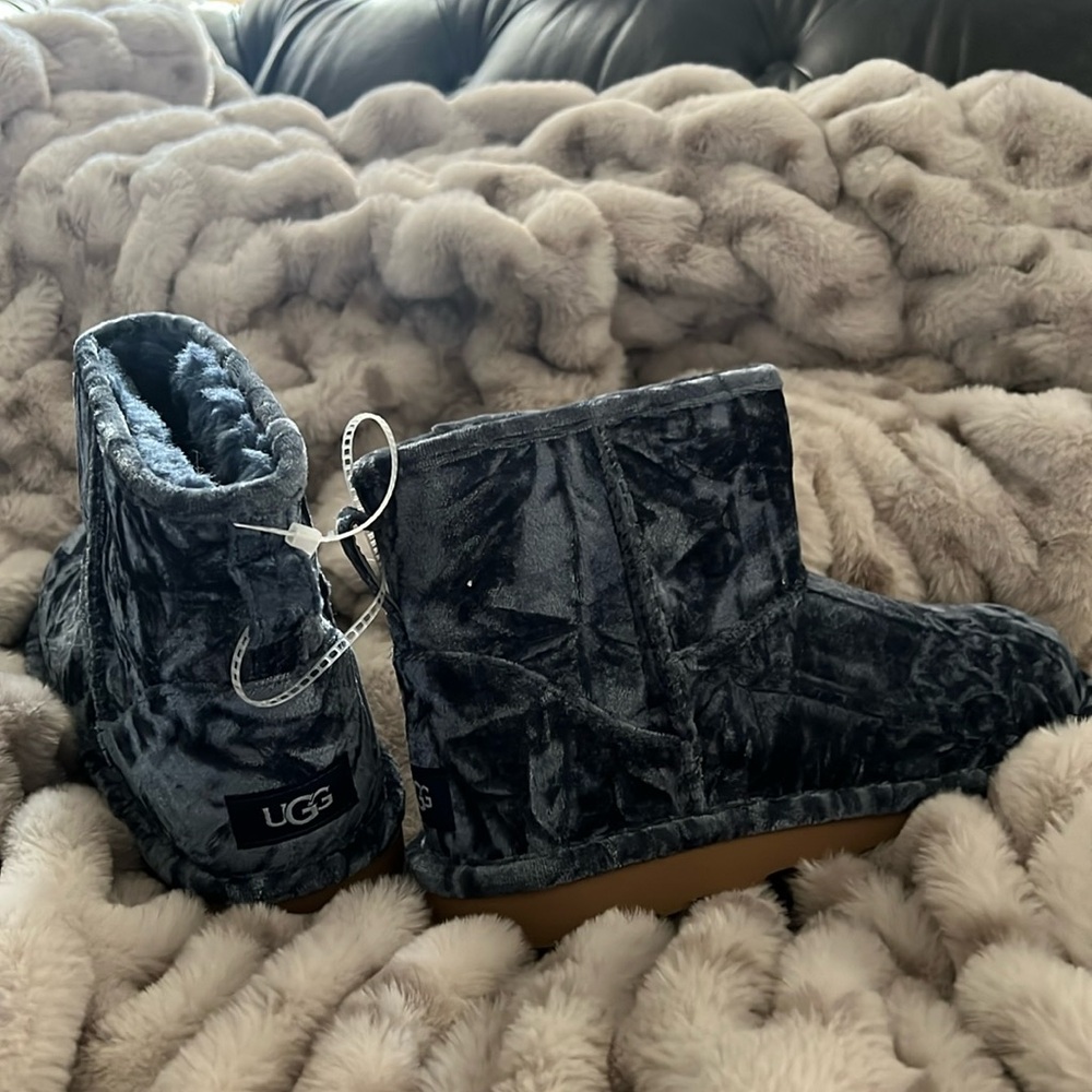 Blue crushed velvet Uggs. Marked 6 but more like a 7-71/2. Never worn.